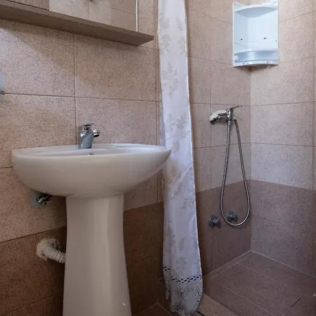 Lofos Apartment *